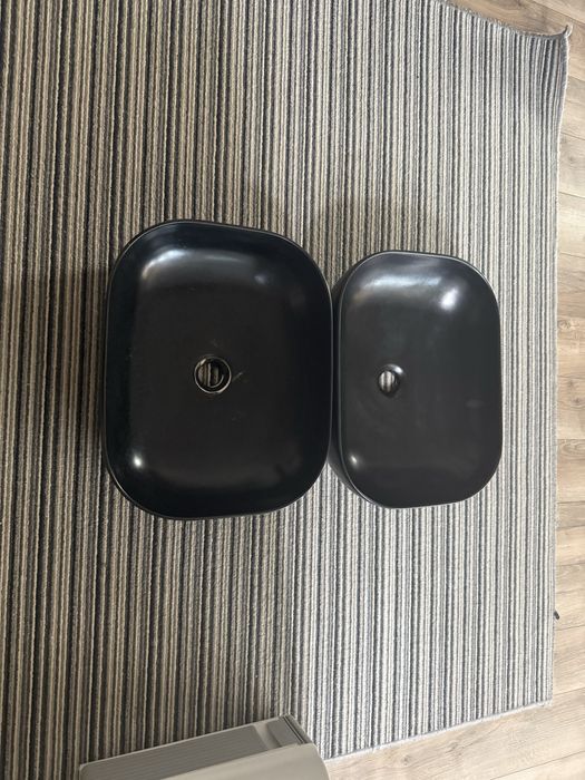 Продам 2 раковины, 3 смесителя