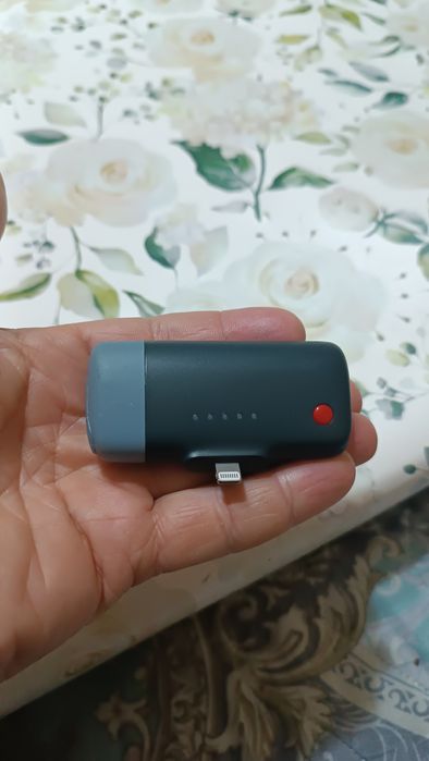 Мини Power bank на iPhone!