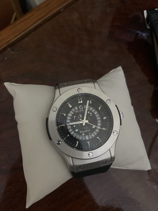 Срочно! Стильные часы Gusalai Quartz