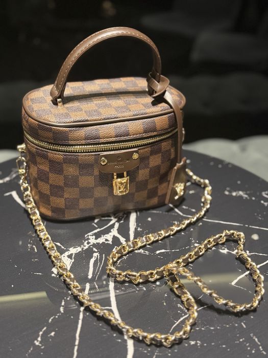 Louis Vuit*on истинско бижу