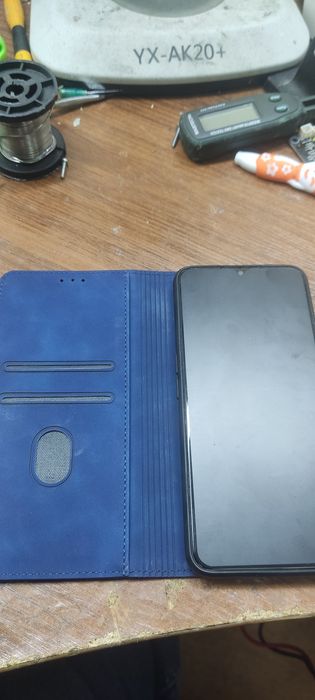 Продам хороший телефон