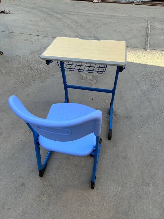 Детский письменный стол стула.