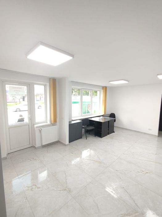Inchiriez spatiu comercial zona Policlinica Areni
