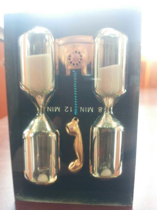 Двоен пясъчен часовник 8 и 12 мин