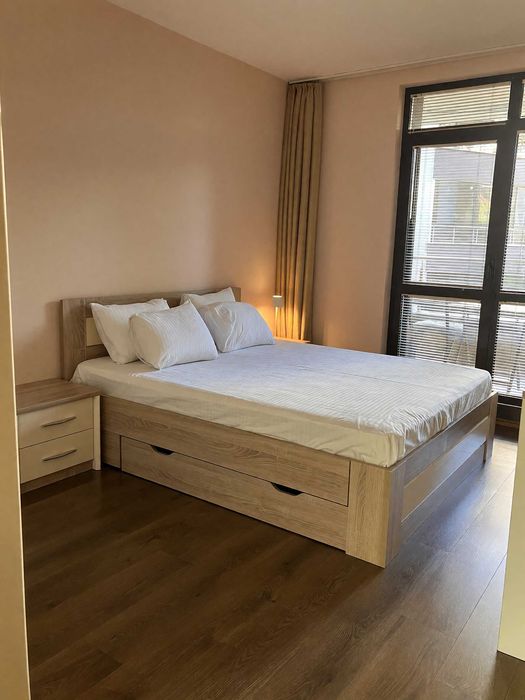 Дава се под наем Тристаен апартамент в София, Център - 90 кв.м за 700 € - Снимка #3