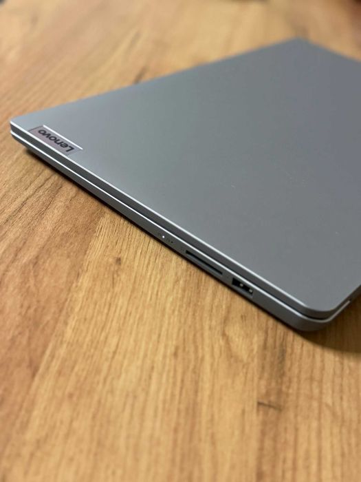 Lenovo IdeaPad 1 15AMN7 - TYPE 82VG
