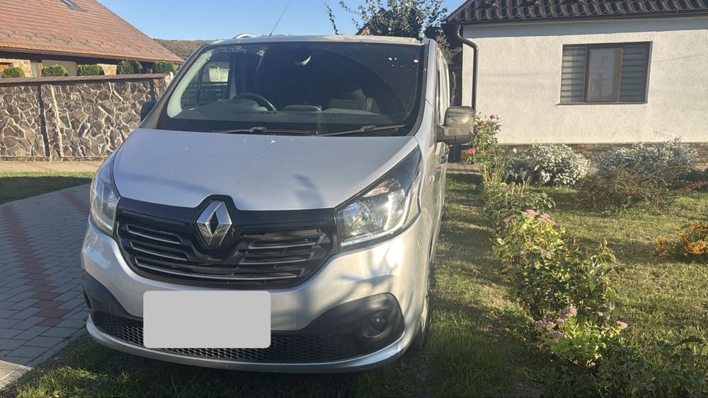 Renault Trafic volan dreapta UK