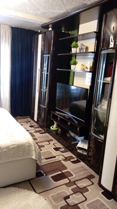 Стенка в гостинную