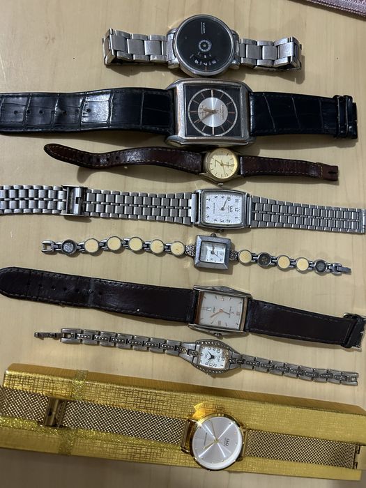 Продам часы