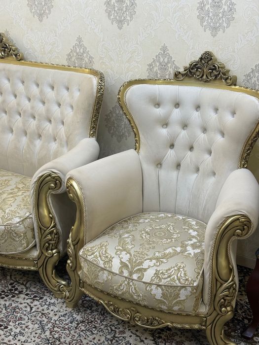 Продается комплект! Диван + 2 кресла