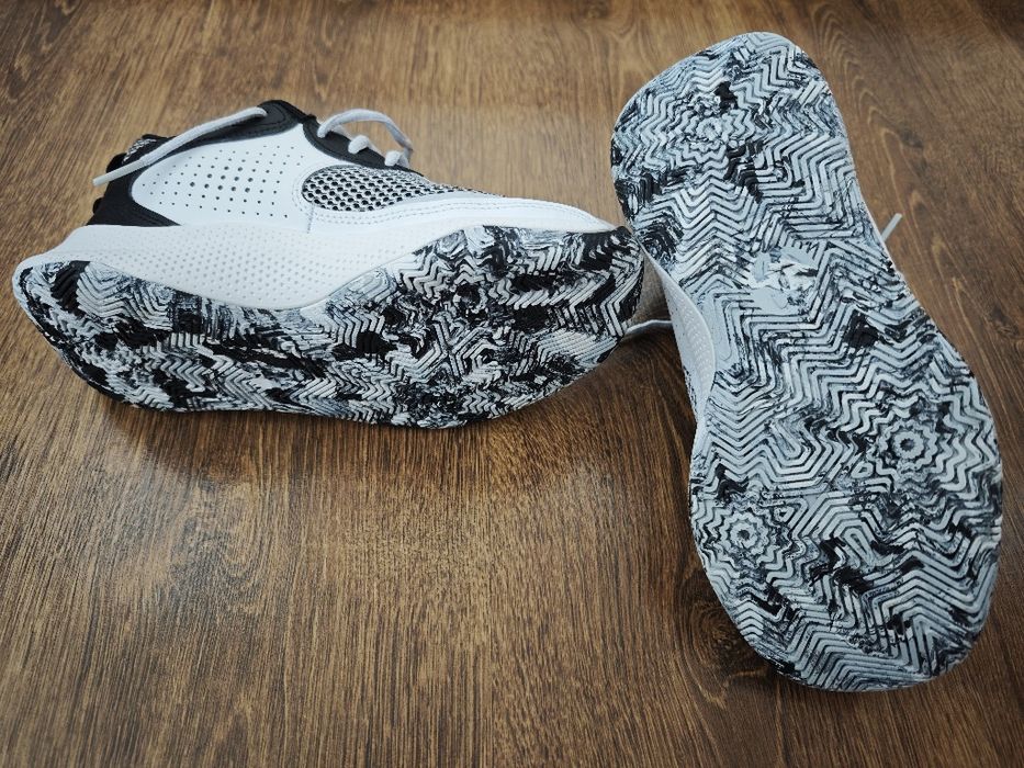 Adidași baschet Under Armour Curry 3Z 24