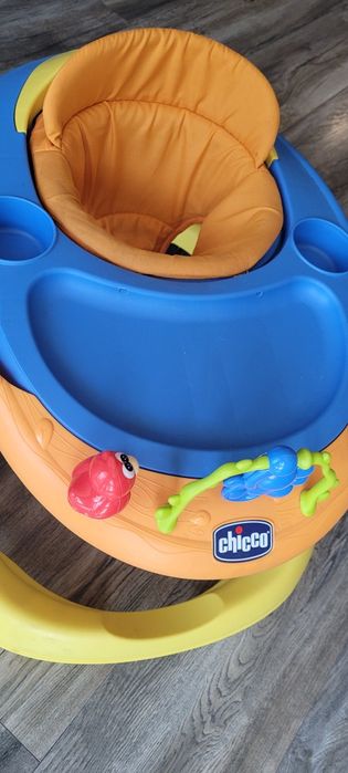 Проходилка chicco