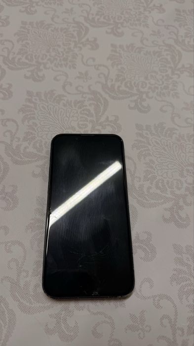 Iphone 13mini в хорошем состоянии