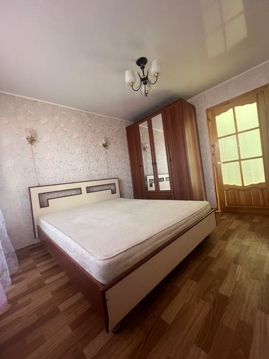 Сдам 2 ком квартиру в центре города