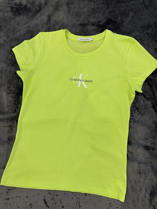 Calvin Klein тениска цвят лайм
