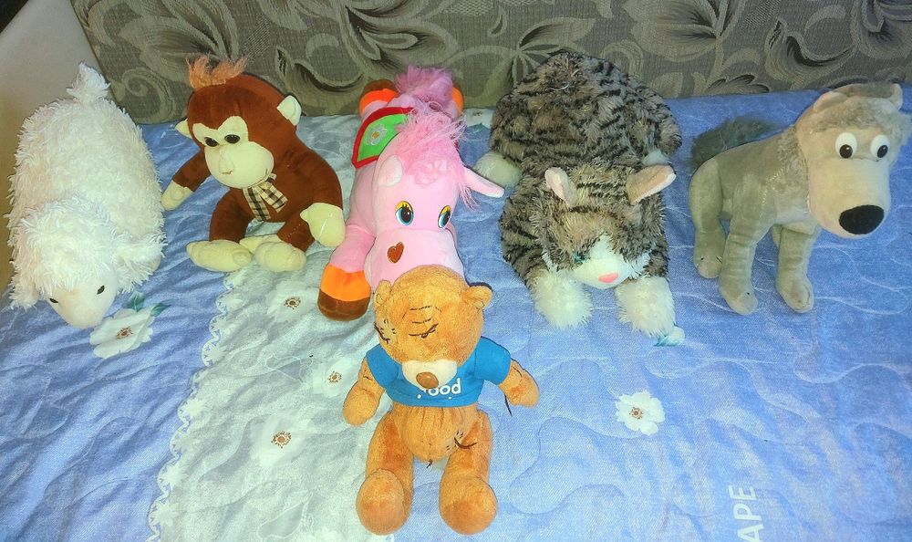 Продам плюшевые игрушки для детей