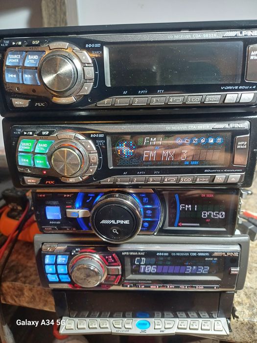 Alpine   cda9833