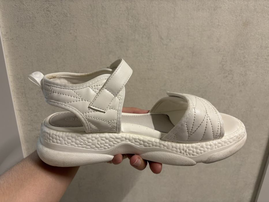 босоножки для девочки