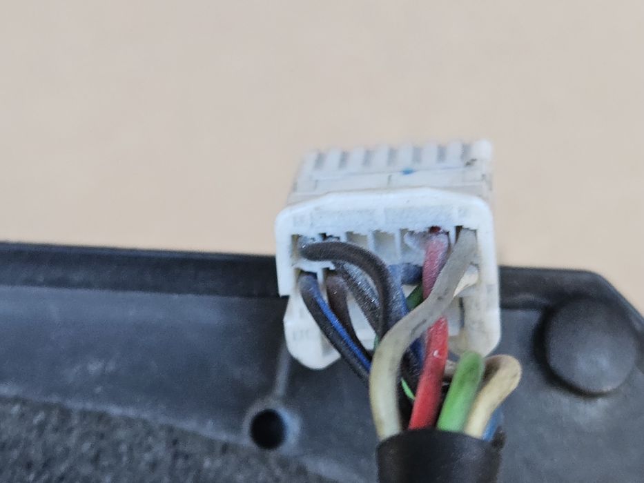 Oglinda stanga Toyota Auris / Corolla 2012-2018 Rabatabila electroc Incalzita Reglaj electric Neagra