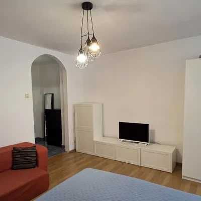 Direct proprietar ofer spre inchiriere garsoniera Bucuresti Sector 3, Strada Ramnicu Sarat