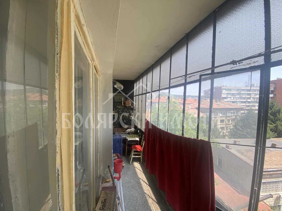 Продава се Двустаен апартамент в Велико Търново, Център - 44 кв.м за 1382 €/кв.м - Снимка #5