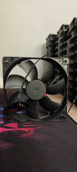 Корпусные вентиляторы APEX 120mm, Molex