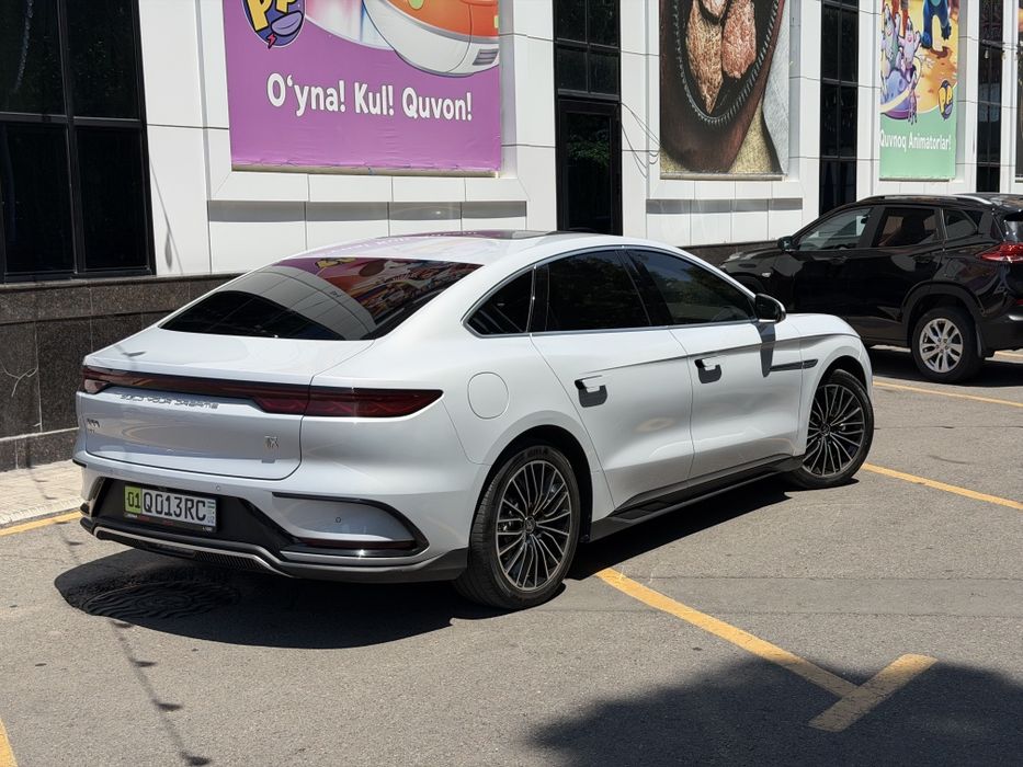BYD Han 506км 2024г — 33000км, 1 хозяин, зарядки + зимняя резина