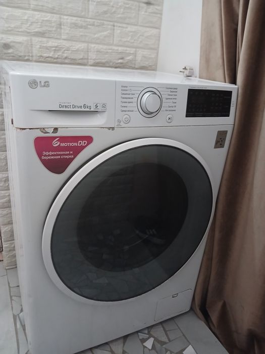 Kir moshina sotiladi