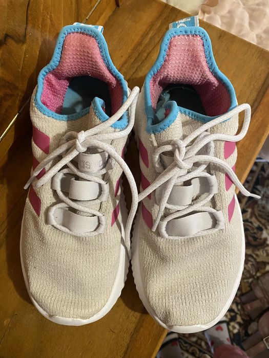 Маратонки Adidas