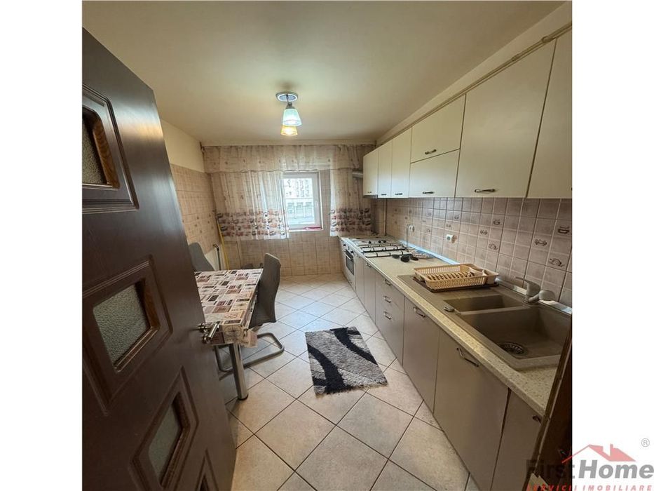 Ap 3 cam, complet renovat si mobilat, 74 mp utili, et 28,BIG,Piata Uni