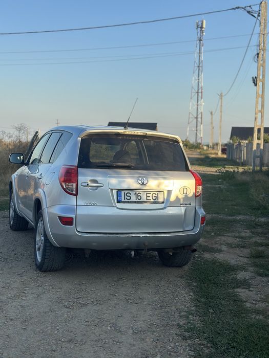Vand toyota rav4 4x4