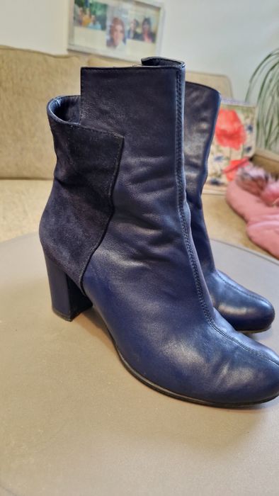 Ghete cu toc, piele,   mas. 39