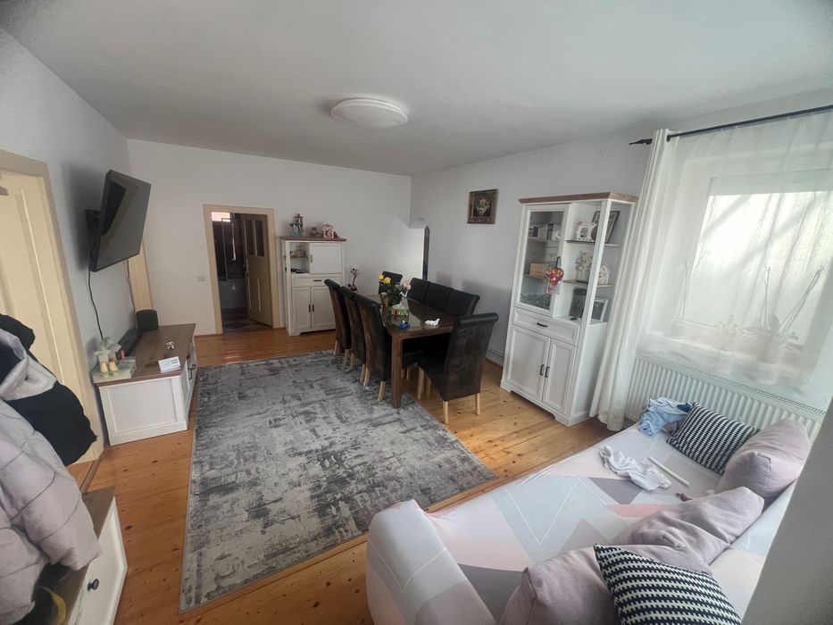 Casă de vânzare!!!