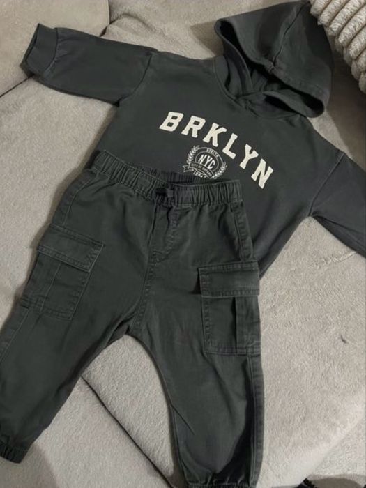 Лот панталон и суитчър 9-12 месецa