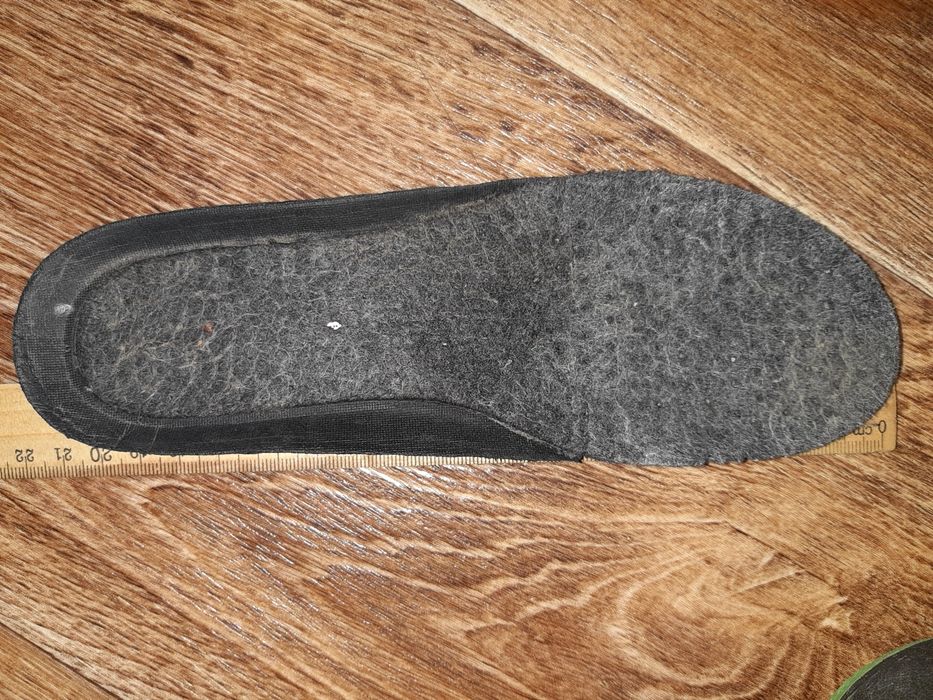 Продам демисезонные ботинки Geox 32 размера