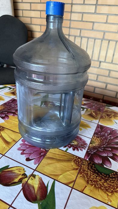 Бак для воды большой