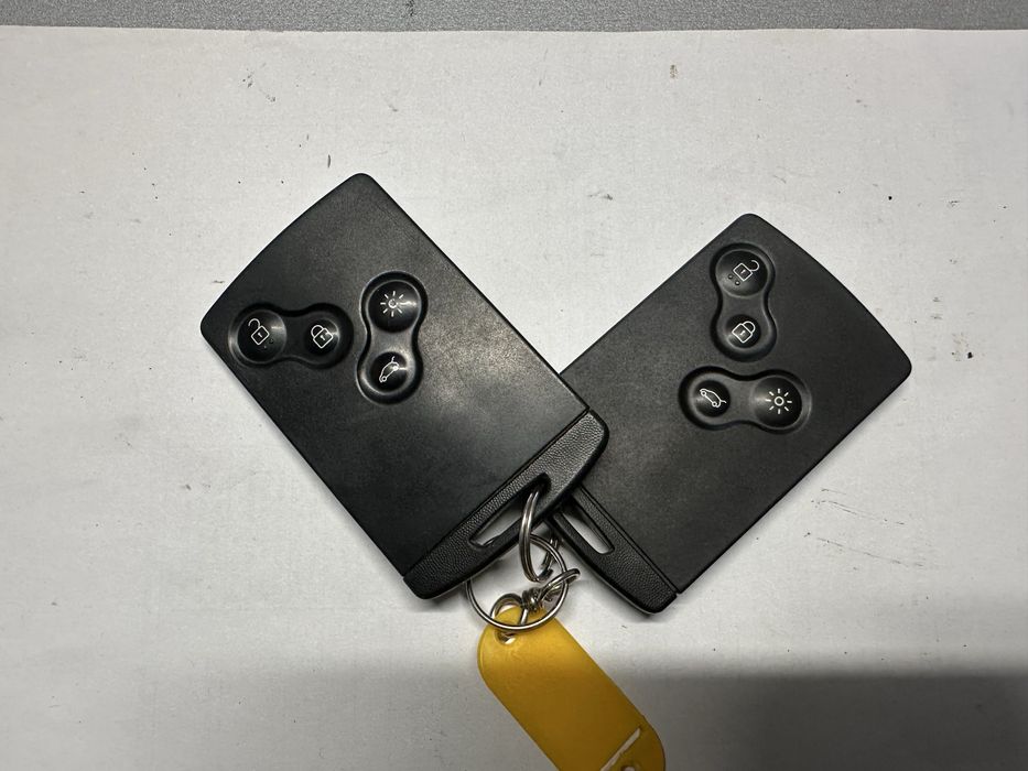 Ключ карта за Рено със Keyless Go - 4 бутона!