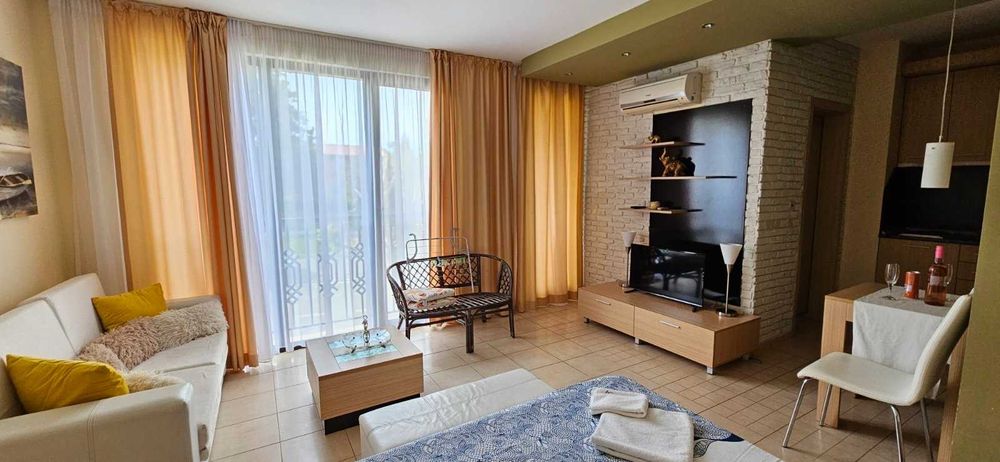 Студио в Green Life/Грийн Лайф Созопол