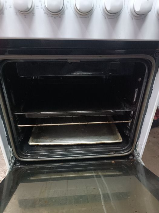 Продаётся электроплита Дарина