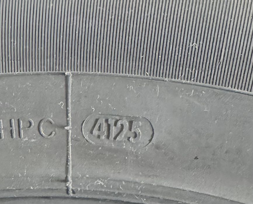 Қысқы жаңа шиналар 215/60/16