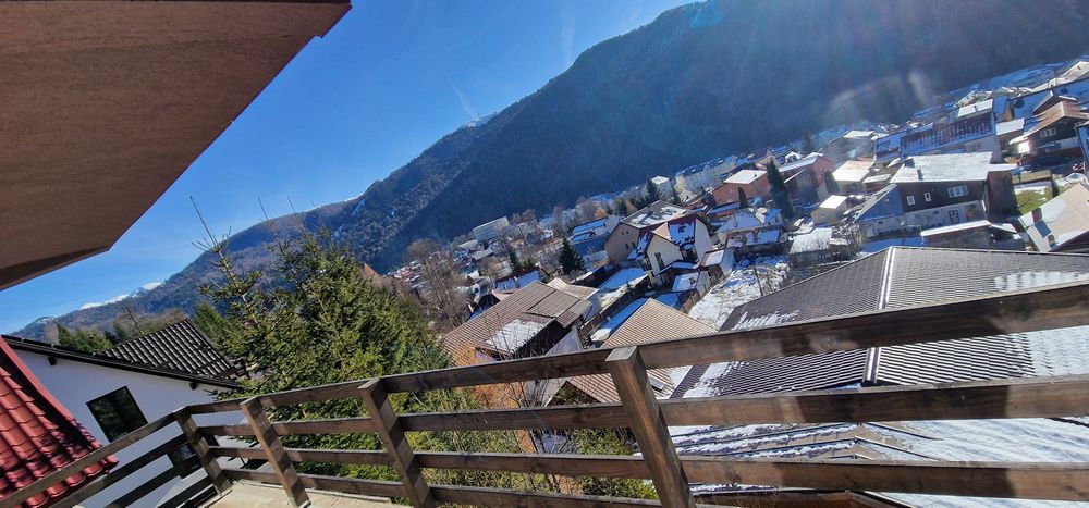 Cazare Azuga - Belvedere. Se inchiriaza doar toata casa