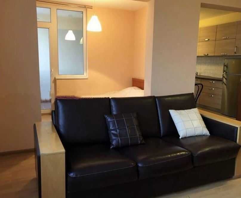 Дава се под наем Двустаен апартамент в София, Център - 75 кв.м за 433.5 € - Снимка #2