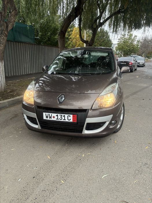 RENAULT Scenic 2012 — imagine 1