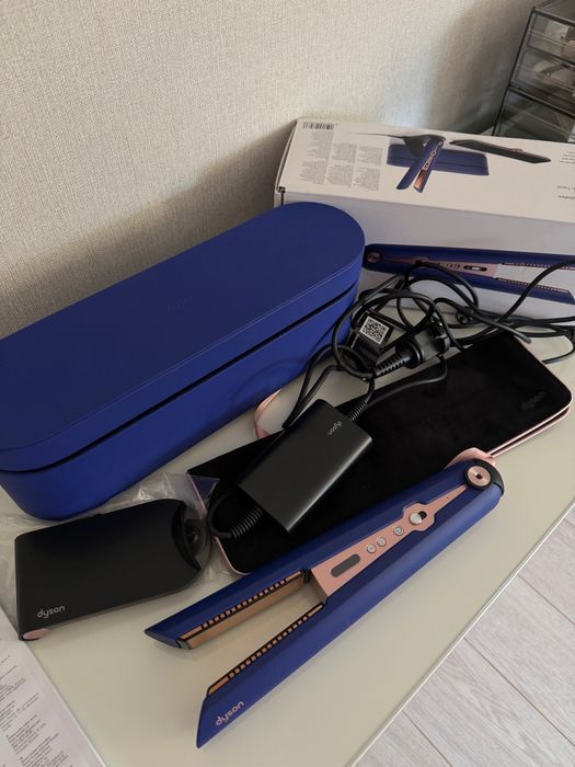 Преса за коса Dyson Corrale