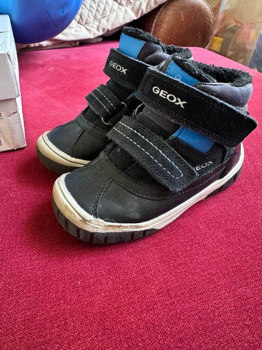 Утепленные ботинки Geox (сапоги) 24 размер