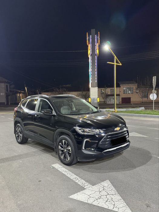 Tracker 2 premier sotiladi 2023