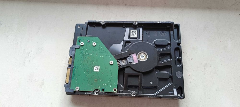 Hard Disk 1T Seagate