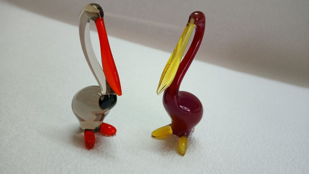 Продаются фигурки цветное стекло