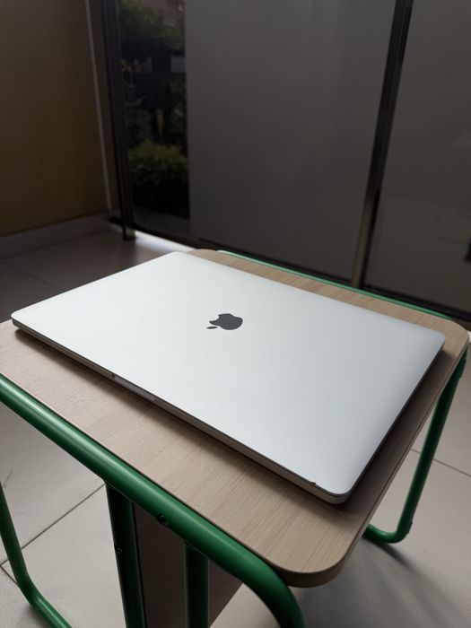 MacBook Pro 16” 2019 | i7 | 16GB RAM | 500GB SSD Cluj-Napoca • OLX.ro