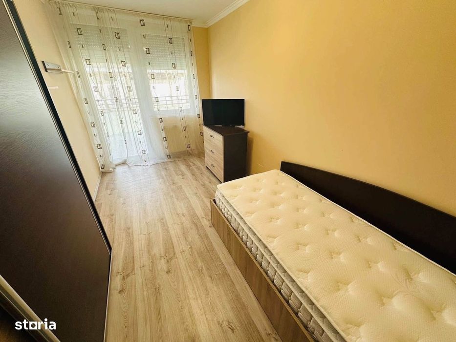 Apart. 3 camere, Ared R 18 pe str. Tudor Vladimirescu - Oradea — fotografia 3